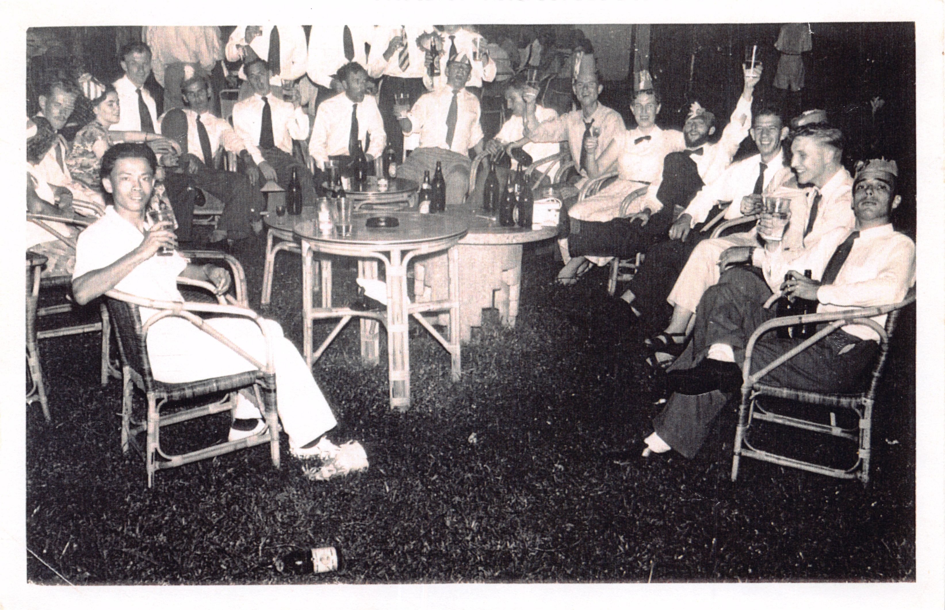 KL_Christmas1953 at the Mess