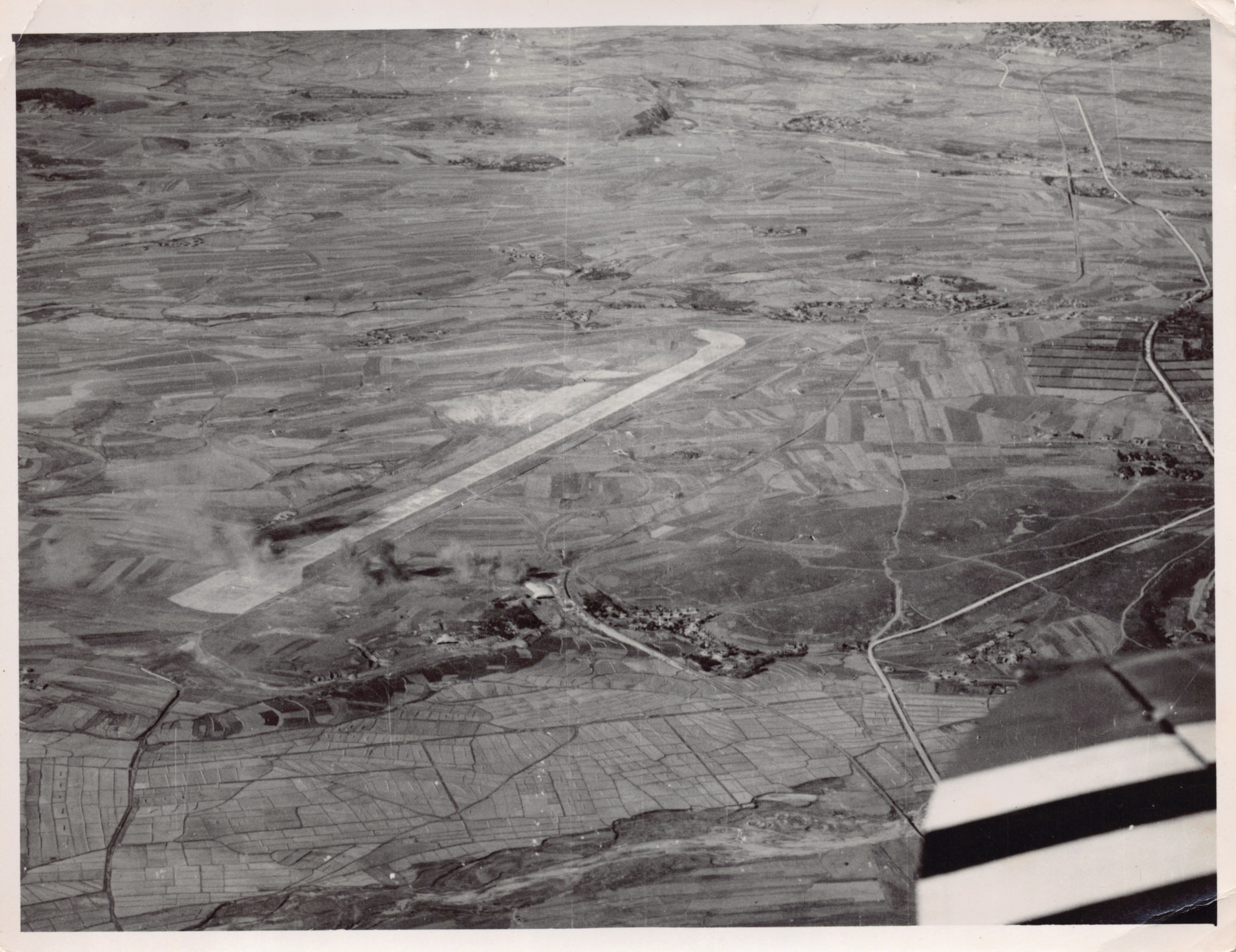 Mum'sPhotos_429LandingStripfromAir